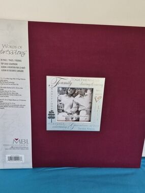 Words of Expressions Burgundy Fabric Scrapbook Album 12x12 Family Photo Opening